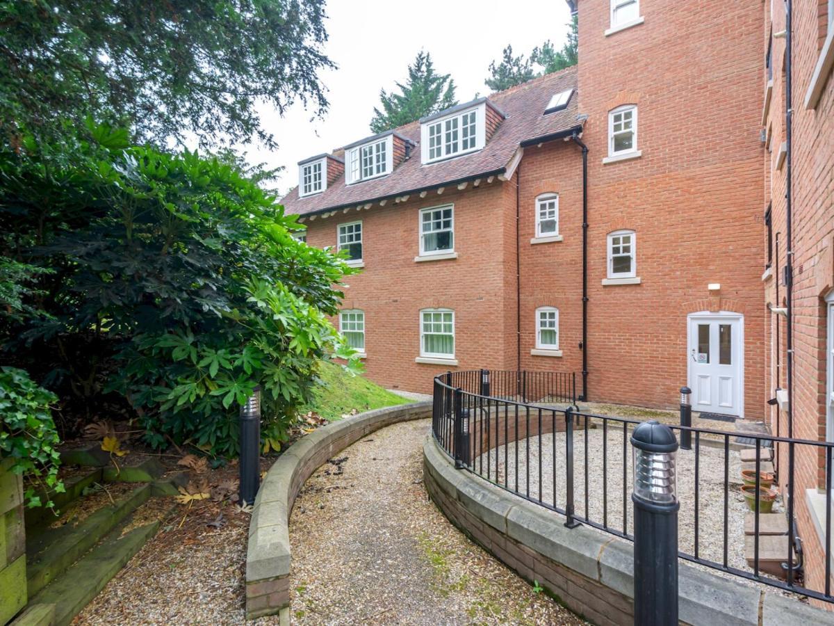 Pass The Keys Quiet 2-Bed Apartment On The Ground Floor Canterbury Luaran gambar