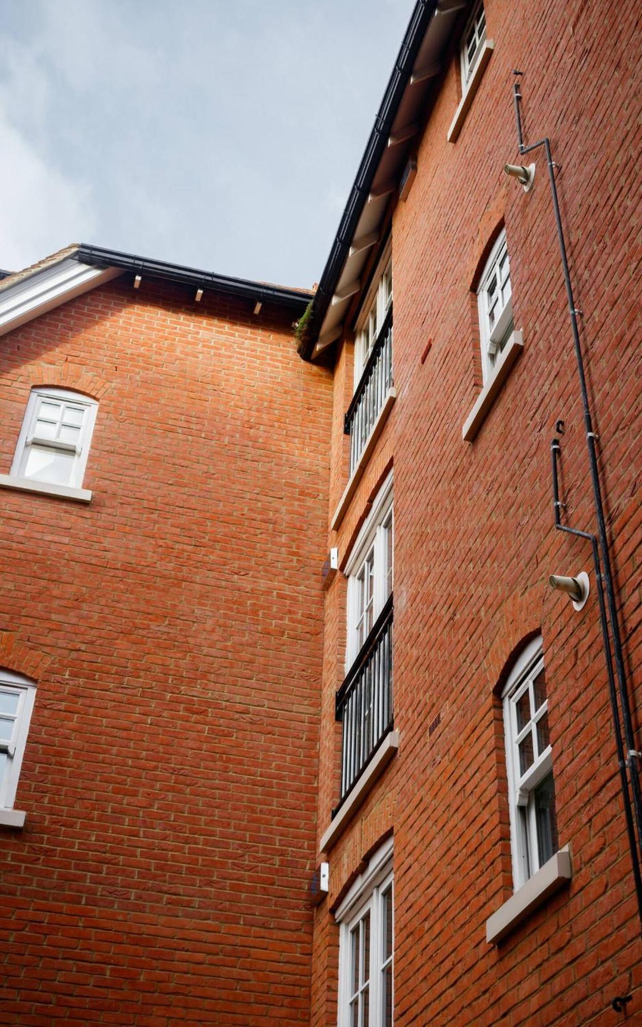 Pass The Keys Quiet 2-Bed Apartment On The Ground Floor Canterbury Luaran gambar
